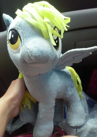derpybestpone's tweet photo. ugly little thing https://t.co/1hT9sr8cwl