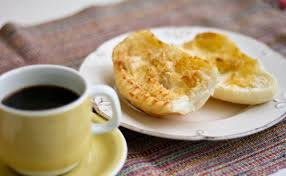 brunoparatodes's tweet photo. O BRASILEIRO ACORDOU ASSIM HOJE:☕️
🚨SE TEM PÃO COM OVO, 𝐄𝐒𝐐𝐔𝐄𝐂𝐄!
É NA CAFÉTV!
#Cafeína #Original #cftv #cztv #passado
#CopaNaCazéTV #copa https://t.co/6RGseczT3D