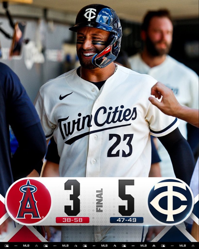 GOsisike's tweet photo. Royce Lewis goes deep in a win for the @Twins! https://t.co/K2C1ZUnJft