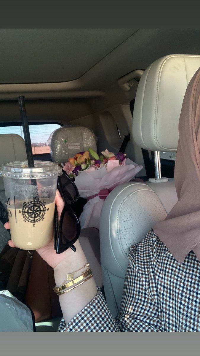 llwxr8's tweet photo. 🤍🌷 https://t.co/QNH5iHgm32