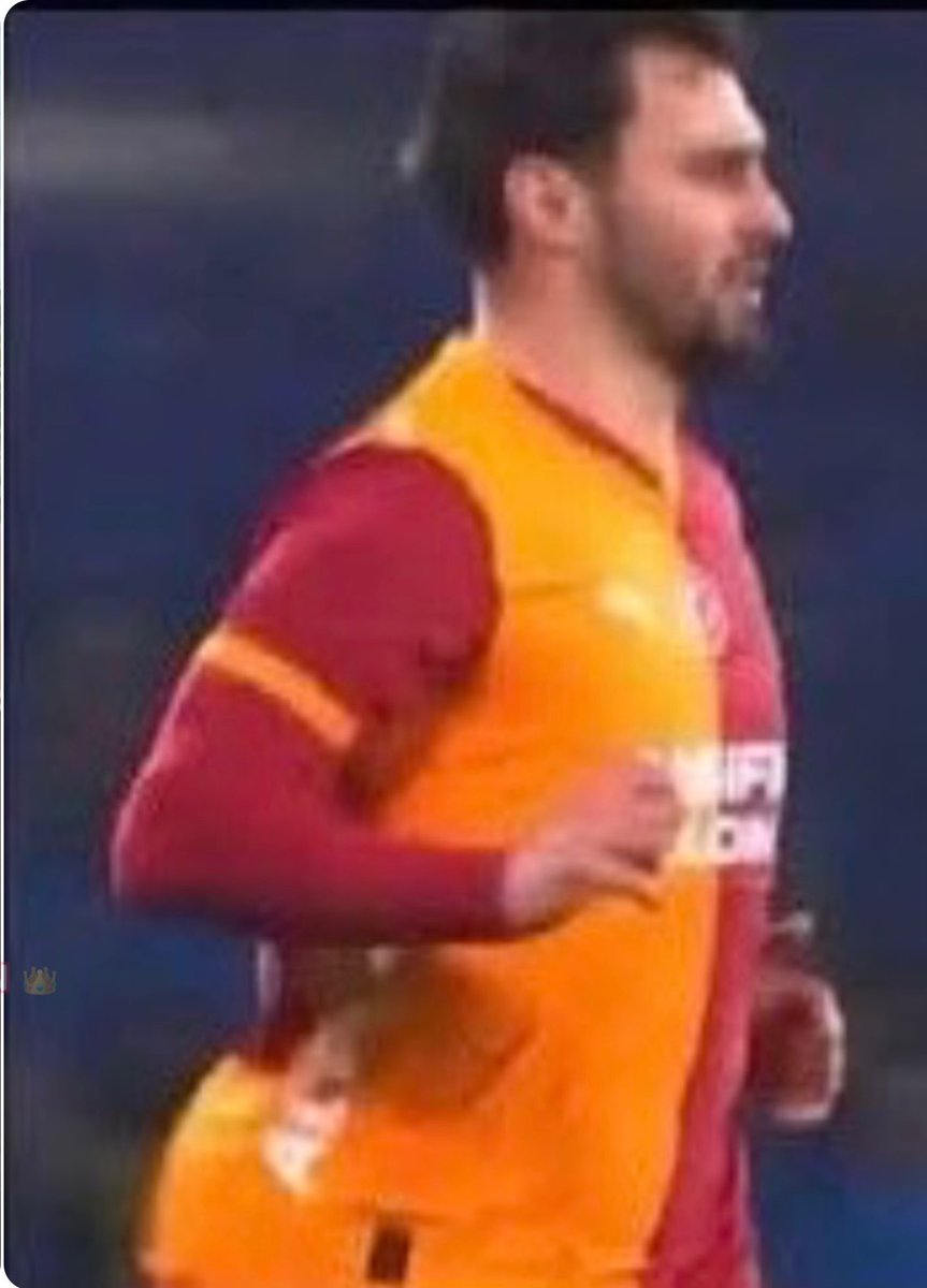 KrallSamiYen's tweet photo. Adam zaten hak etmediği halde 2m alıyor. Sizin gibi yönetimin Allah belasını versin kulüp düşmanları. https://t.co/NydbVW0p1v