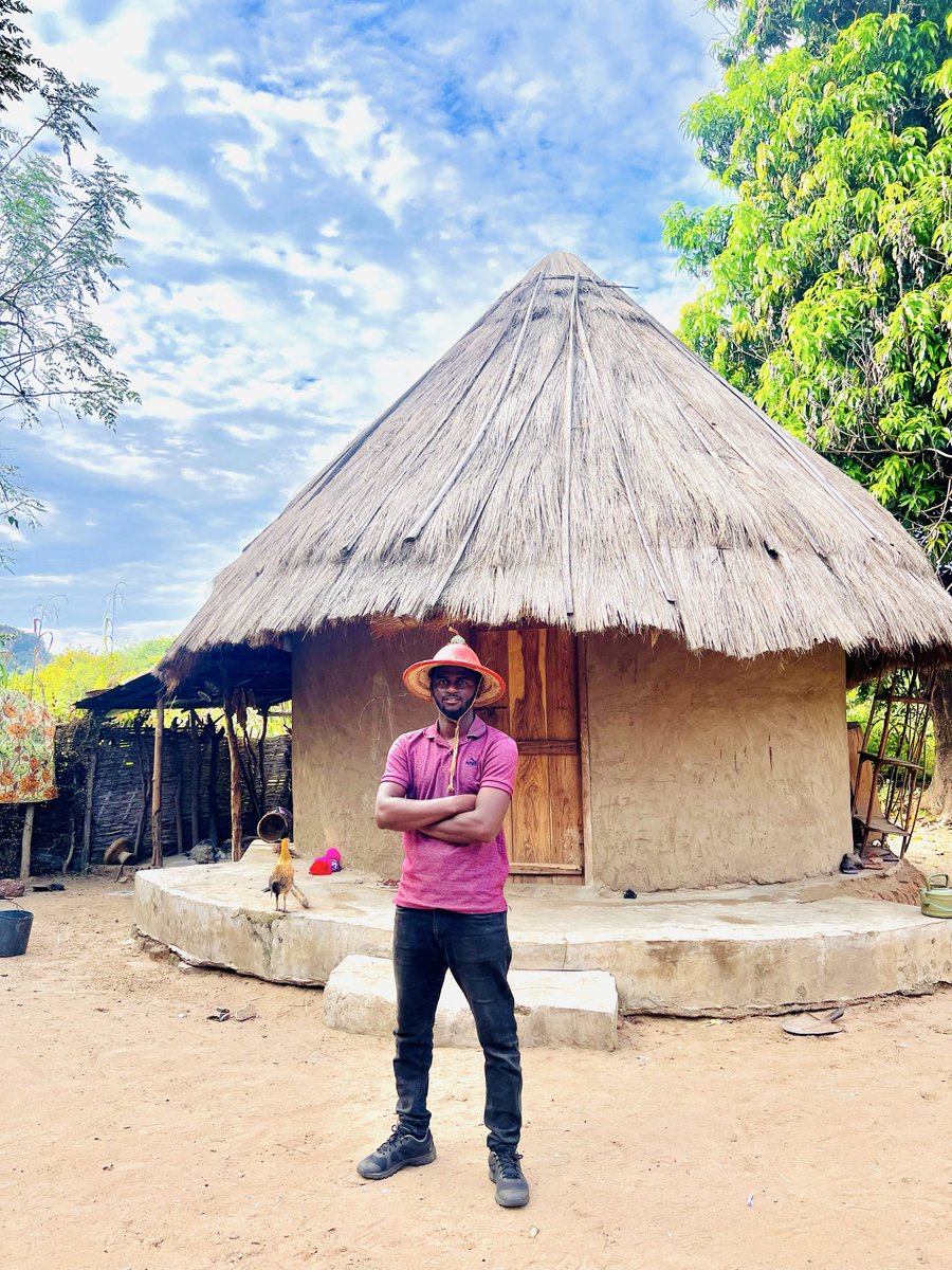 mouctarmmd's tweet photo. C’est toujours un plaisir de visiter la #Guinee profonde. 

La même sensation à chaque visite.
Gaoual, Kounbia. https://t.co/IWh5B5pZXX