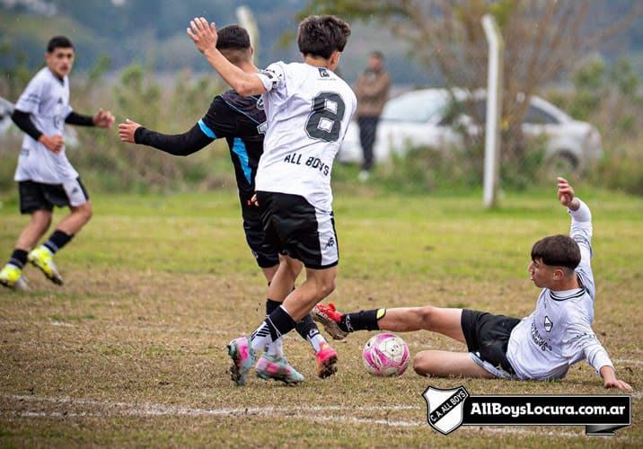 AllBoysLocura's tweet photo. Fútbol Inferiores: Se jugó la décima segunda fecha ante #CADU..
4° división: All Boys 3 - 2 CADU
5° división: All Boys 3 - 2 CADU
6° división: All Boys 3 - 1 CADU
7° división: CADU 1 - 2 All Boys
8° división: CADU 0 - 1 All Boys
9° división: CADU 0 - 4 All Boys https://t.co/9TvNwEgDWV