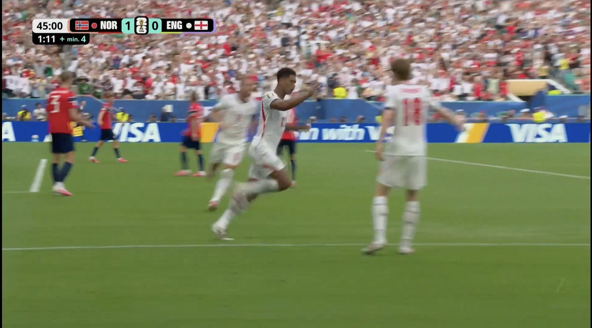 ofootball__'s tweet photo. GOOOOOOOOOOOOOAAAAAAAAAAAAAALLLLLLLLLLLLLLL JUDE BELLINGHAM!!!!!!!!!!!!!!!!!!!!!!!!!!!! 🤯⭐

🚩 Live: Norway 1-1 England
⚽️ Goal: Bellingham (45+2’)

WORLD CUP GOAL NUMBER 5 FOR JUDE BELLINGHAM! 🌍⚽ https://t.co/6sLnu71RsU