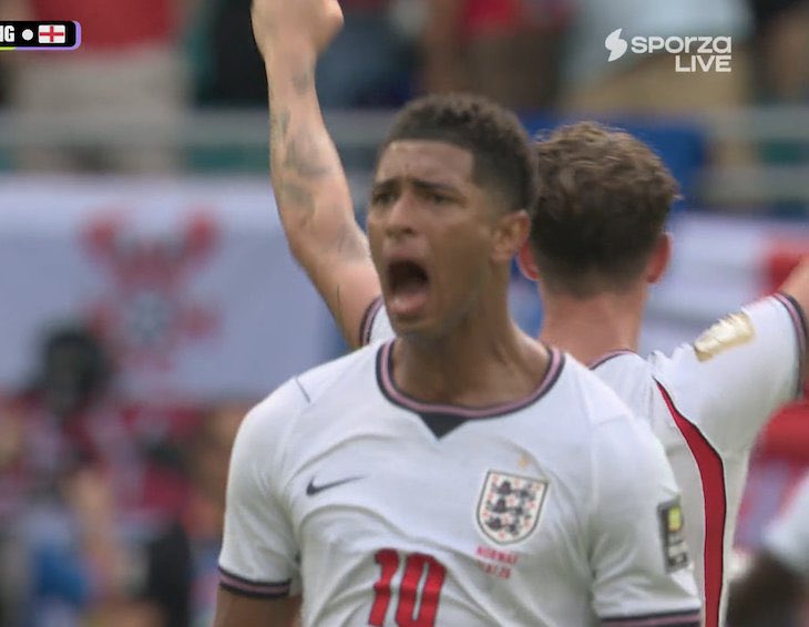 LateefIsah2's tweet photo. Jude Bellingham on Fire🔥 
What a goal
Norway 1 England 1  #NORENG https://t.co/wWSPcAyEJn