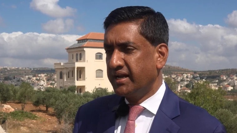 HenMazzig's tweet photo. According to a source for the New York Post, Ro Khanna was invited to meet freed hostages and survivors of October 7th.

Khanna's team didn't even bother to respond.

His team was also offered an opportunity to meet with Druze civilians in the Golan Heights and a briefing on how aid is currently getting into Gaza. They didn't take it.

Now, if Ro Khanna genuinely believes that aid is not properly getting into Gaza, why not go to the briefing? If he thinks Israel is lying, wouldn't that be the perfect time to get proof?

But he didn't go, because those aren't his intentions. He didn't want to meet with victims of Hamas or those trying to get as much aid into Gaza as they can because they contradict his narrative.

And the narrative is all that matters.