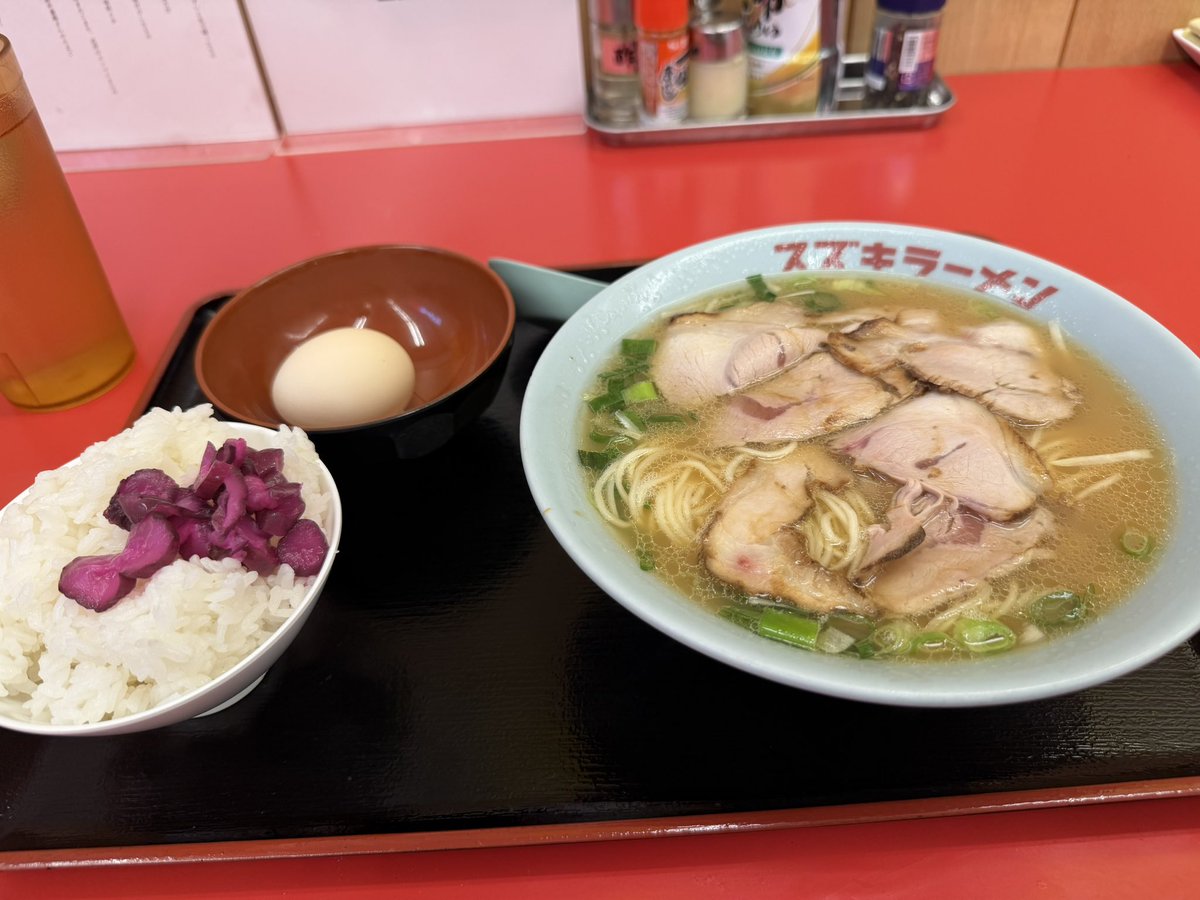 popxcom's tweet photo. 久々の出動。
さてこの後どうする？
#スズキラーメン https://t.co/Ue715dDHDX