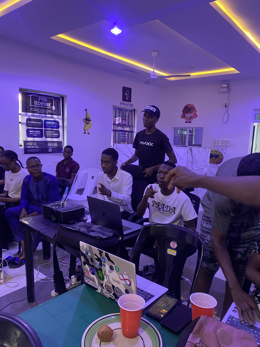 DaveCFC_'s tweet photo. Today’s introductory class was awesome. 
Start of a new cohort at @py50tech and this was just the beginning of it all, wonder where we’ll be in 6 months time https://t.co/hA8KcI4cJW