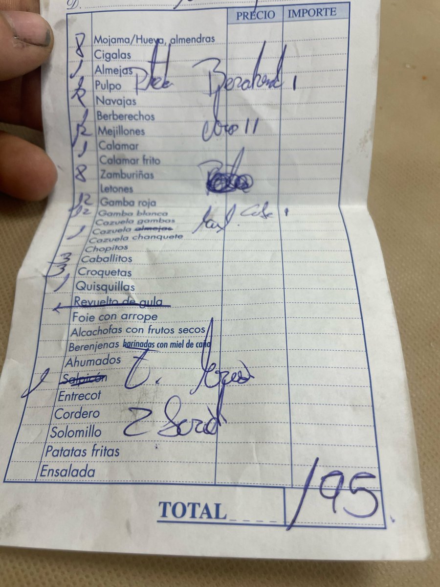 vivas_asecas's tweet photo. @CarrefourES  muchas gracias por la mariscada 🤪 https://t.co/BhHyIILPQm