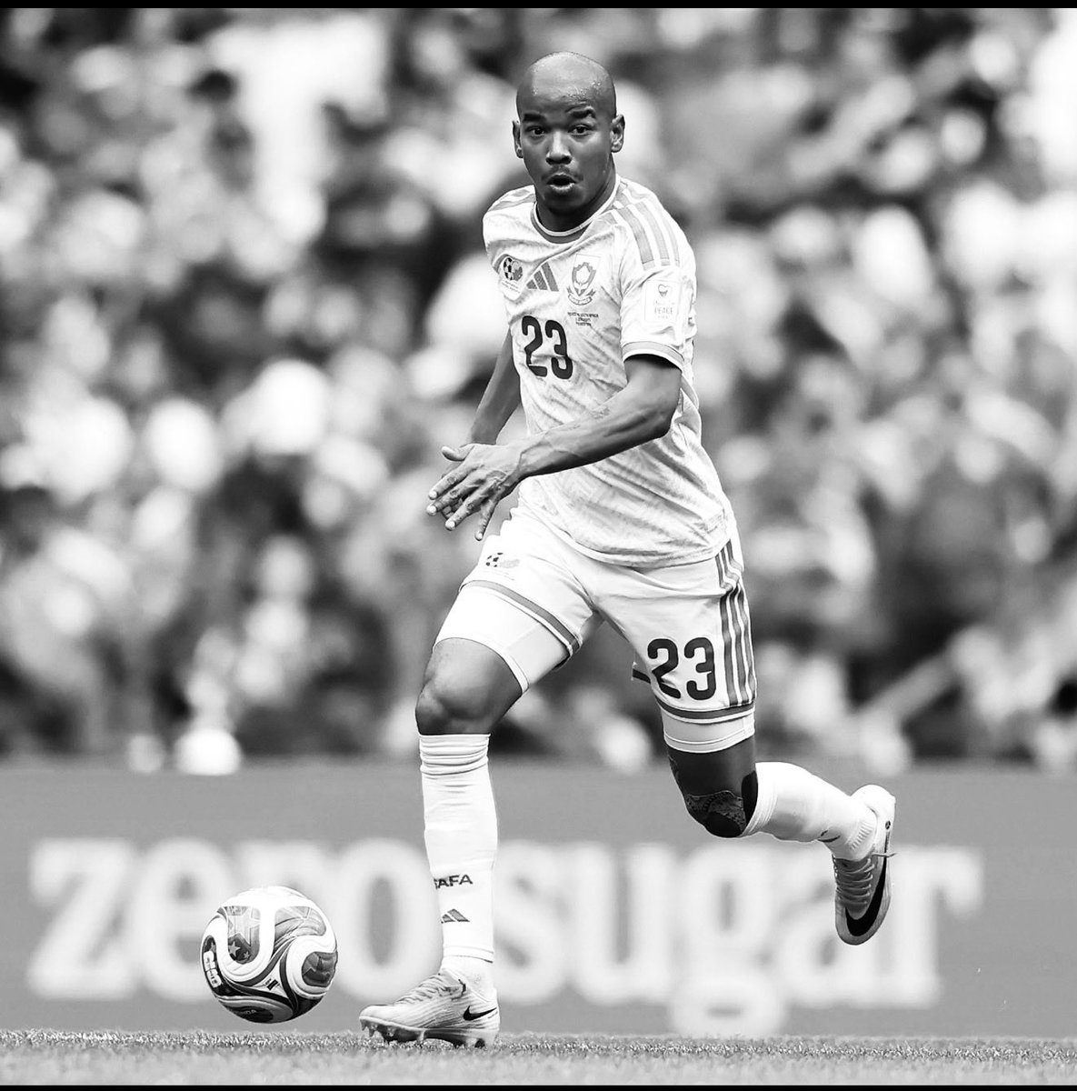 TheRealPitso's tweet photo. Our deepest heartfelt condolences to Jayden’s family. Sad loss of talent for our Country and the entire Continent.I still can’t believe these devastating terrible news. Gone too early.
Rest in Peace, Jayden. https://t.co/hIp4xILkKg