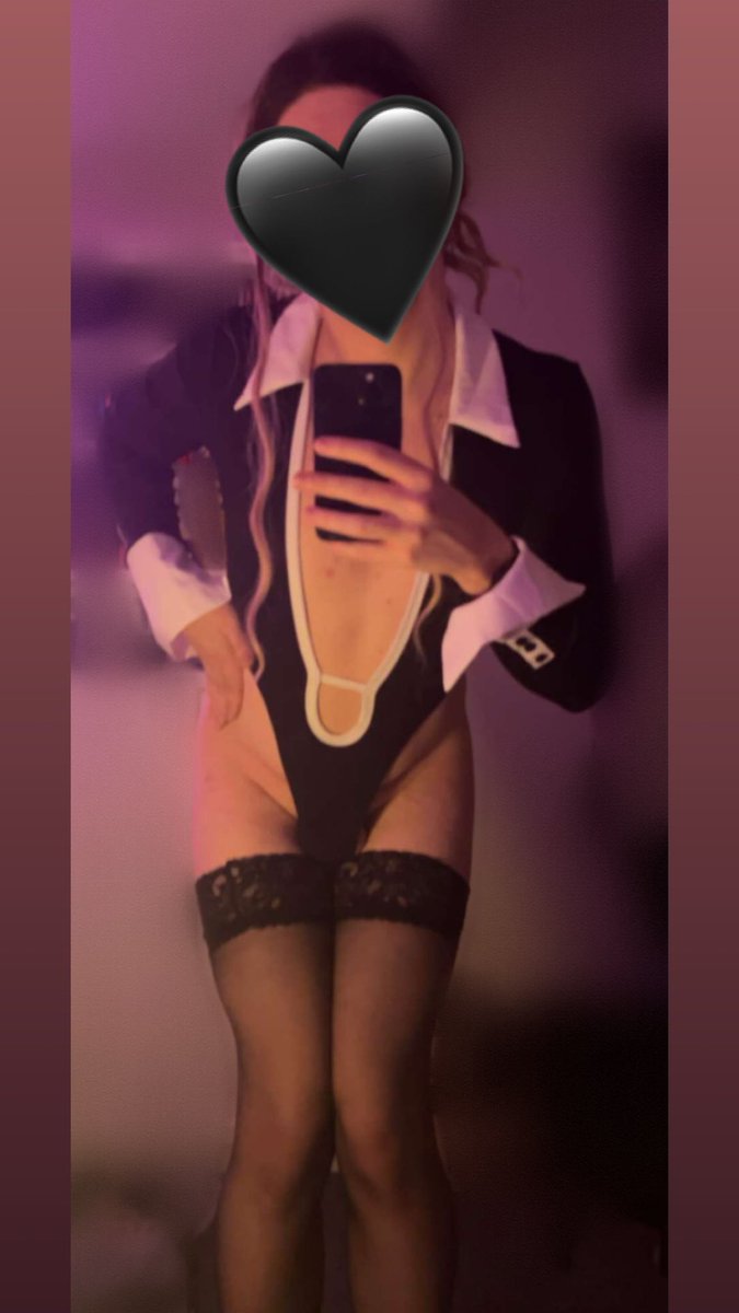 SissyOutfits_'s tweet photo. Hey girls, welcome to Sissy Outfits!!

I’m Lexi (@lexisissy18) and here I will be showcasing some outfits 👗, giving inspo 💭, and offering personal shopping services 🛍️ for other sissies and aspiring sissies. 🎀

Here are some of my favourite outfits I own as an introduction 🤭 https://t.co/ZubwzmEMnW