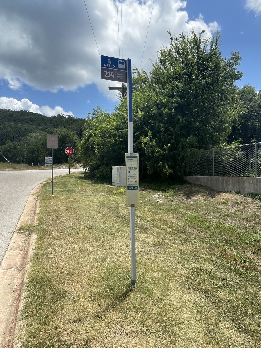 freddiebehmer's tweet photo. takes around an hour end to end, with some of the only remaining CapMetro bus stops w/o a concrete ADA accessible pad. 

Also lots of fun (somewhat scary) unprotected left turns to deviate into neighborhoods just off the highway.

Overall a very relaxing ride, def recommend! https://t.co/YGBGYM7R0d