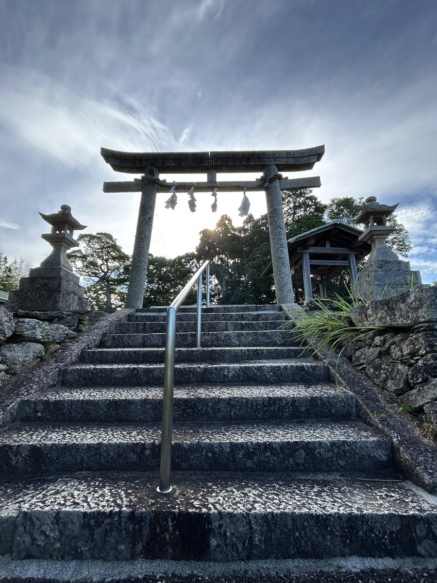 crystal_bowy456's tweet photo. 56 https://t.co/OfvZUQpH8f