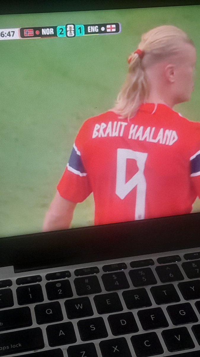 HupSports's tweet photo. 🇳🇴 Norway take the led but VAR to bad¡!!! https://t.co/v6NFAYRBRP