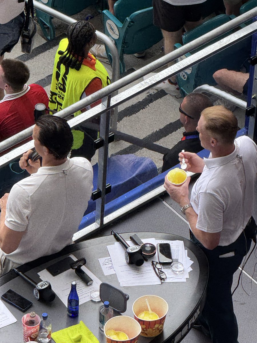 NolanAFC's tweet photo. @AlexiLalas are you enjoying your ice https://t.co/imwcdT4PAI