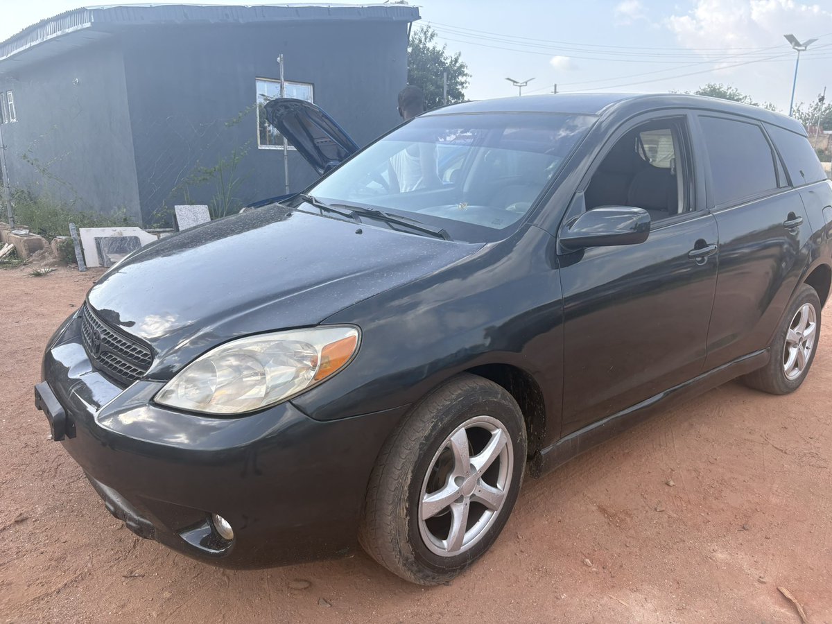 Coded18055's tweet photo. @Carsnationn 2005 Toyota Matrix
Perfect engine and gear
Location: Osogbo 
Asking 4.5m https://t.co/9Mps8KETJn