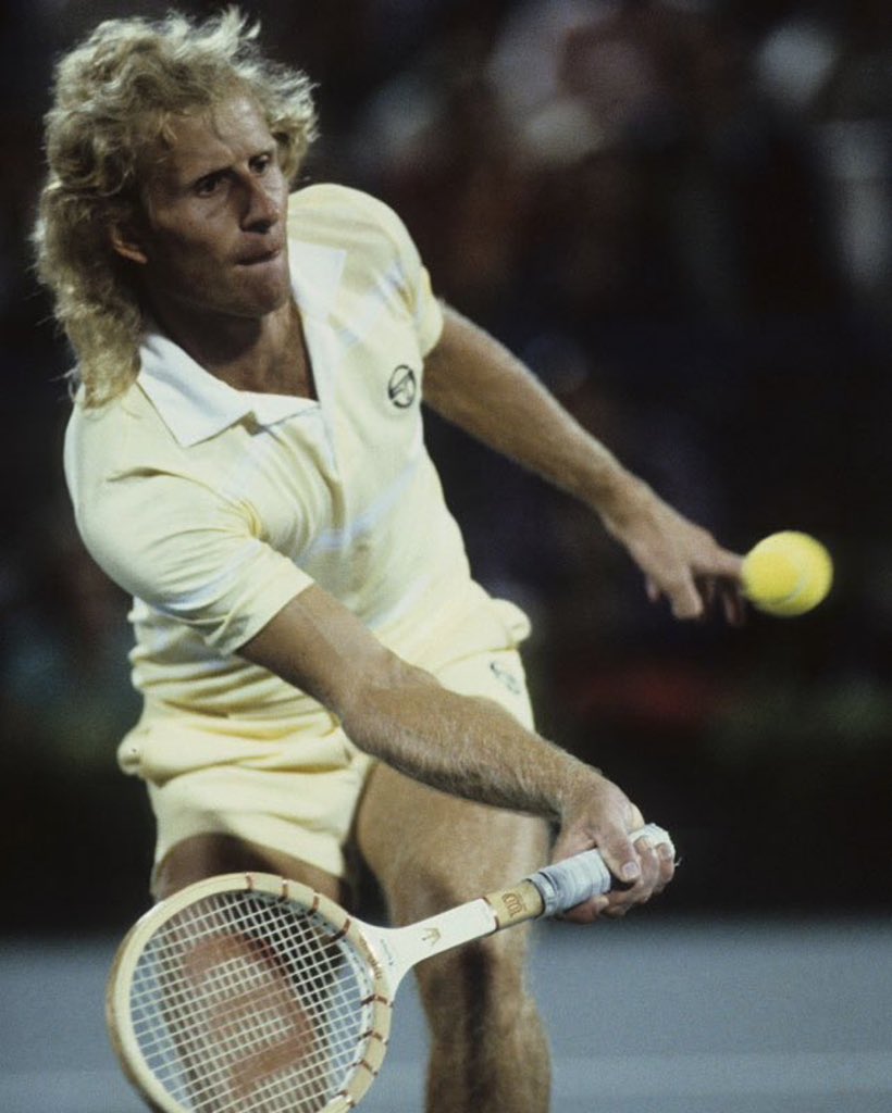 Super70sSports tweet picture