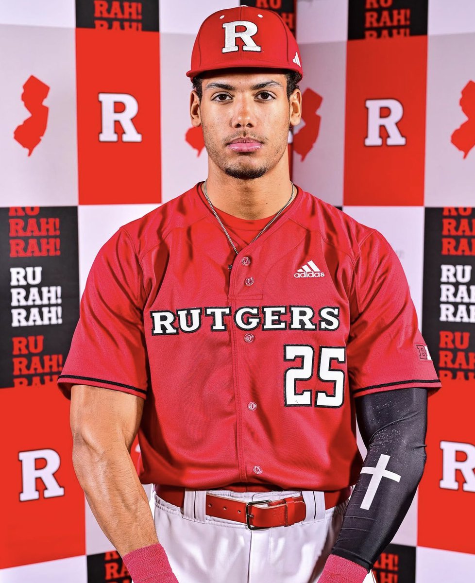 Coach_Yac's tweet photo. With the 90th pick in the MLB Draft the Giants have selected OF Peyton Bonds 

The nephew of Barry Bonds 🔥 https://t.co/rGcA2mKngO