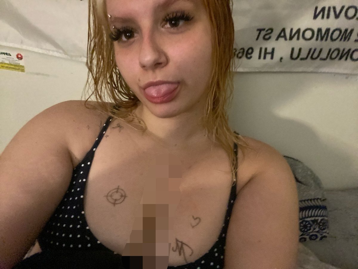 phatkatloll's tweet photo. send and ill let u see without pixels stupid hand humper >.<! #findom #paypig #finsub #teen #nsfwtwt #snowbunny #mommy #fincuck #finbrat #bnwo #bbc #gooner https://t.co/85nBmGpd2J