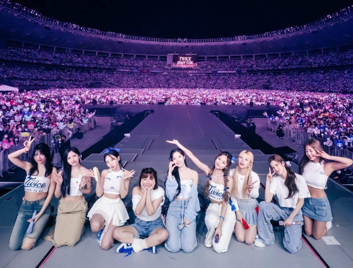 OT_9WICE's tweet photo. "TWICE, paving the way for tomorrow's women in music"

— BILLBOARD 

 "TWICE have helped shape the landscape in K-pop and pave the way for the next generation of female artists"

— GRAMMY AWARDS https://t.co/ACgzb7nxK5