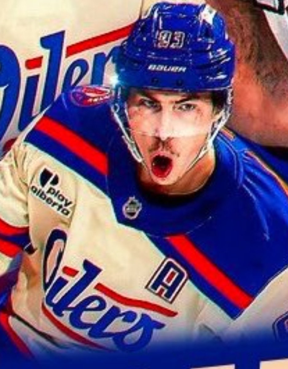 damit_not_again's tweet photo. @sluttydraisaitl @nhlphobic My face when cream jerseys https://t.co/eF8wp2Ob0h