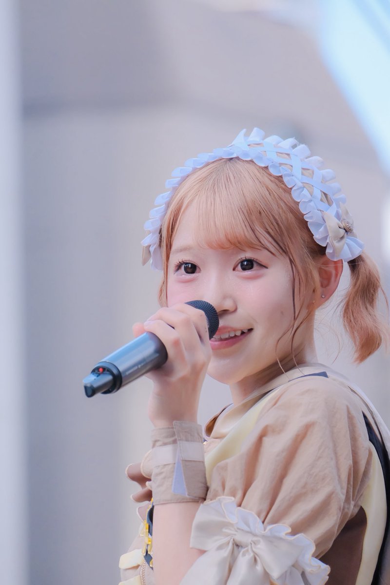 __pxyo's tweet photo. @0

ヨドバシ梅田　リンクス広場
カラフルスクリーム（＠colorful_scream ）
メジャー3rd Single「きらめき！流星ライナー」リリイベ2部

あいなさん🐻🤎（＠aina_colorful_ ） https://t.co/51HafDZC97