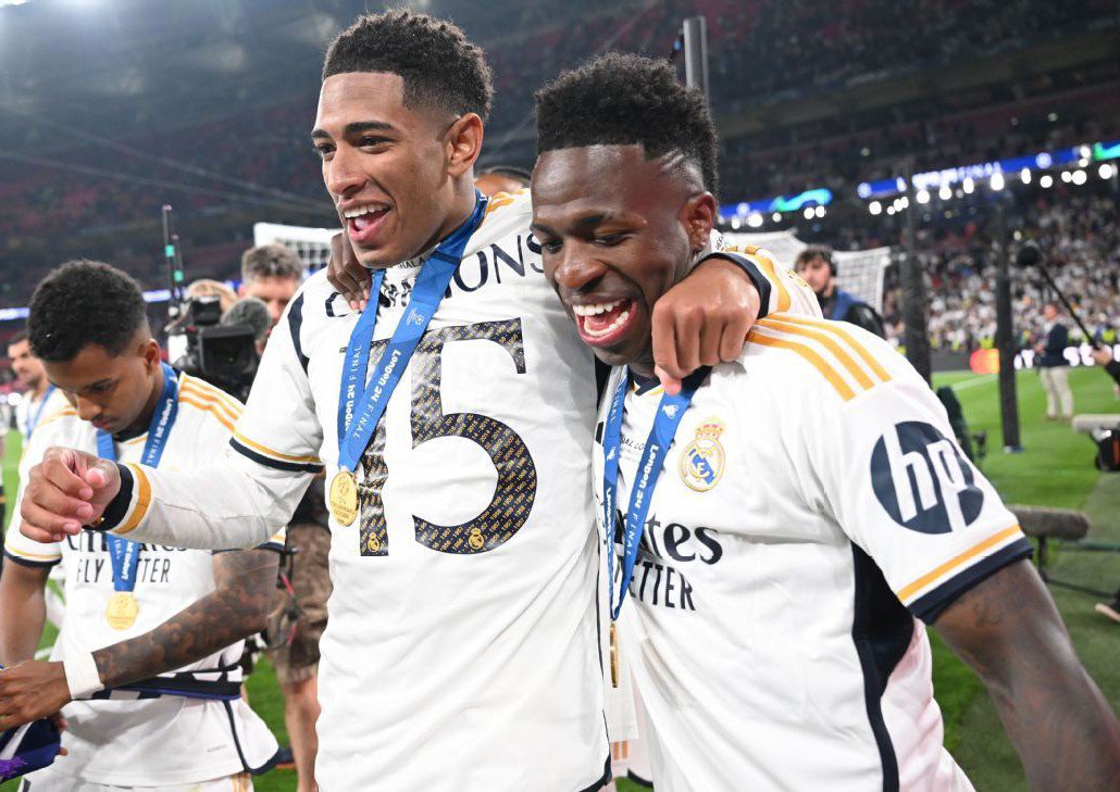 harumxchi's tweet photo. vinicius y bellingham sin mbappé: https://t.co/DlrBV0Xuja