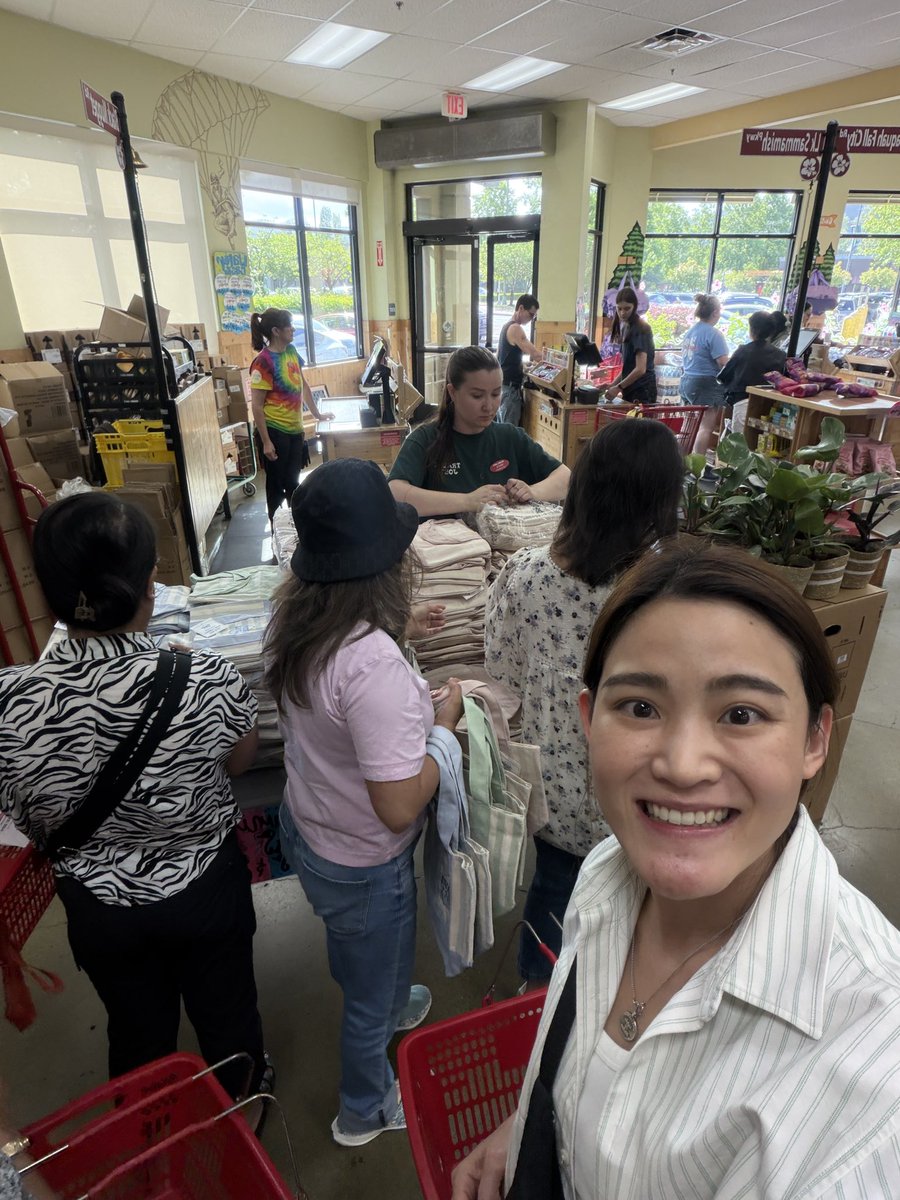 PinratM's tweet photo. 🚩กระเป๋า Trader joes  mini พาสเทล
🎁ขายถูกล้อตสุดท้าย ใครยังไม่ได้ มาทางนี้เลย🇺🇸✨

พร้อมส่ง นัดรับ แมส /พัสดุกทม ส่งให้วันเดียวถึงจ้า

✅ราคาให้ถูกเลย ขายส่งท้ายแล้ว

💟มีเครดิตขาย&amp;ส่งของ ทักมาเลย

#รับหิ้วเมกา #พรีusa #traderjoes #กระเป๋าtraderjoes #พรีเมกา #พรีออเดอร์อเมริกา https://t.co/UhfCINmKlx