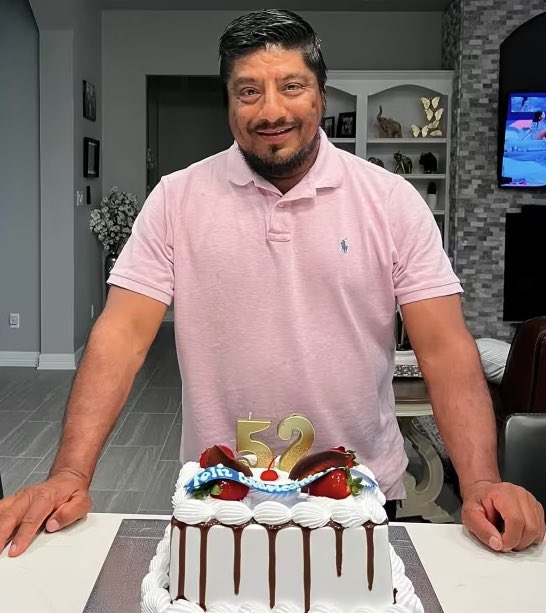 PopCrave's tweet photo. The man who was fatally shot by an ICE agent in Houston was NOT the target of their immigrant operation, DHS announced. https://t.co/QAAXuCP4hv