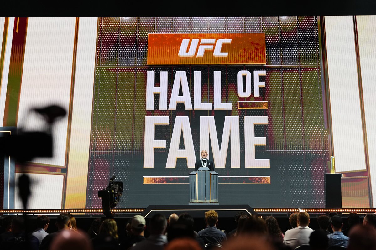 UFC tweet media