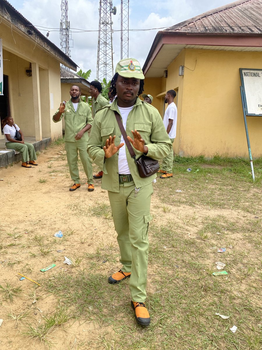 steveishim7's tweet photo. Hope say as I Dey serve finish, una keep work somewhere for me.😂🫩 #nysc https://t.co/f5leB4MThk