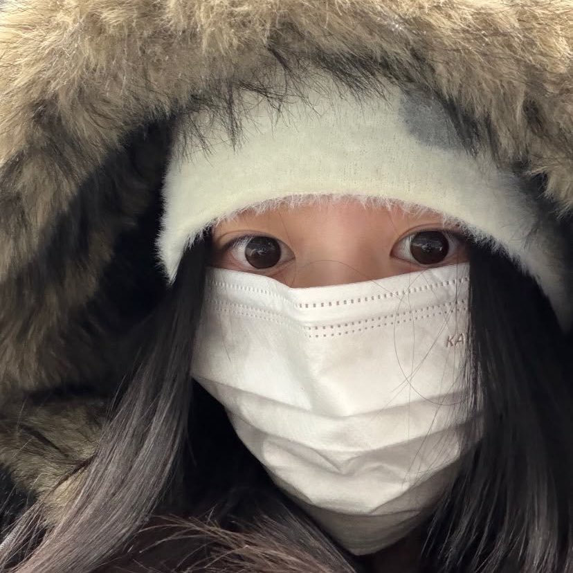 miorien's tweet photo. 후드 쓴 민주 보고팡 ෆᶿ̴͈᷇◡ᶿ̴͈᷆ෆ https://t.co/reeqC0rr4z