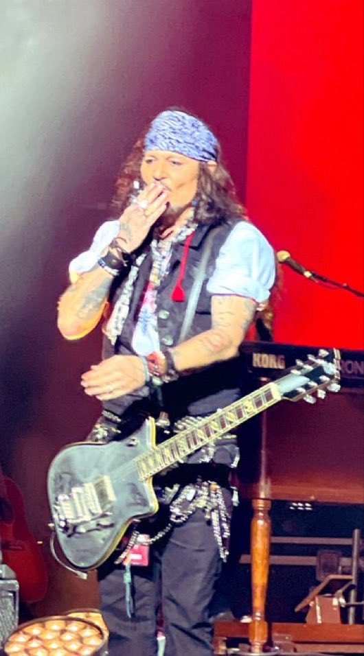 GatsbyV82246's tweet photo. @MmSunbeam33 Yes he will be
more than cute ☺️
#JohnnyDeppIsAdorable
#JohnnyDeppIsCharming
#JohnnyDeppIsEndearing
#JohnnyDeppIsYouthful
#JohnnyDeppIsASweetheart
#JohnnyDeppIsALegend https://t.co/UiwjNlruf3