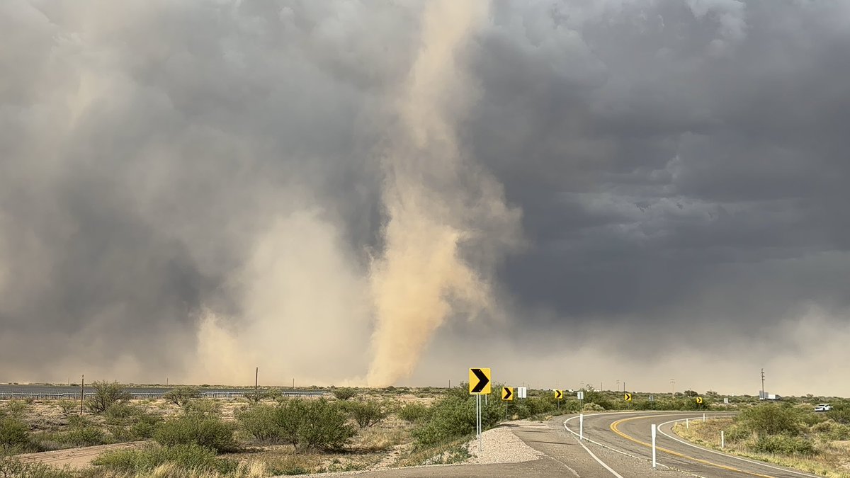 Convective Chronicles tweet media