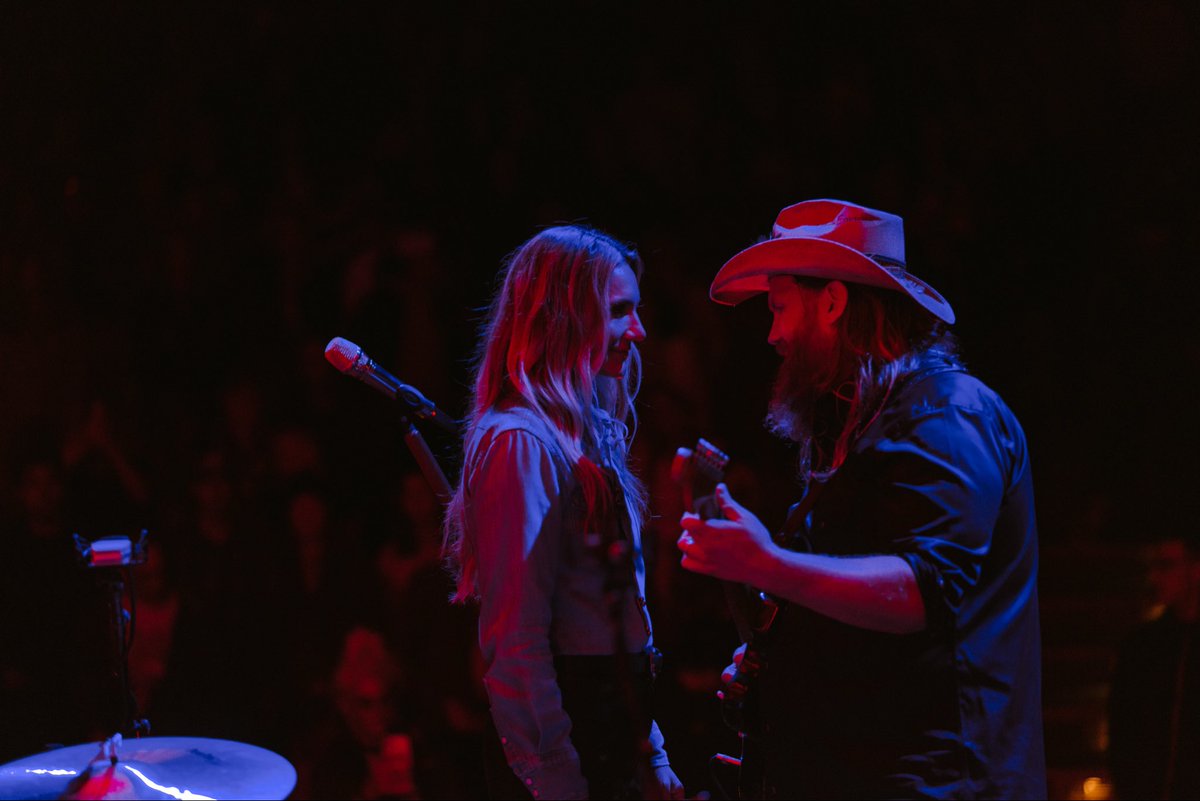 Chris Stapleton tweet media