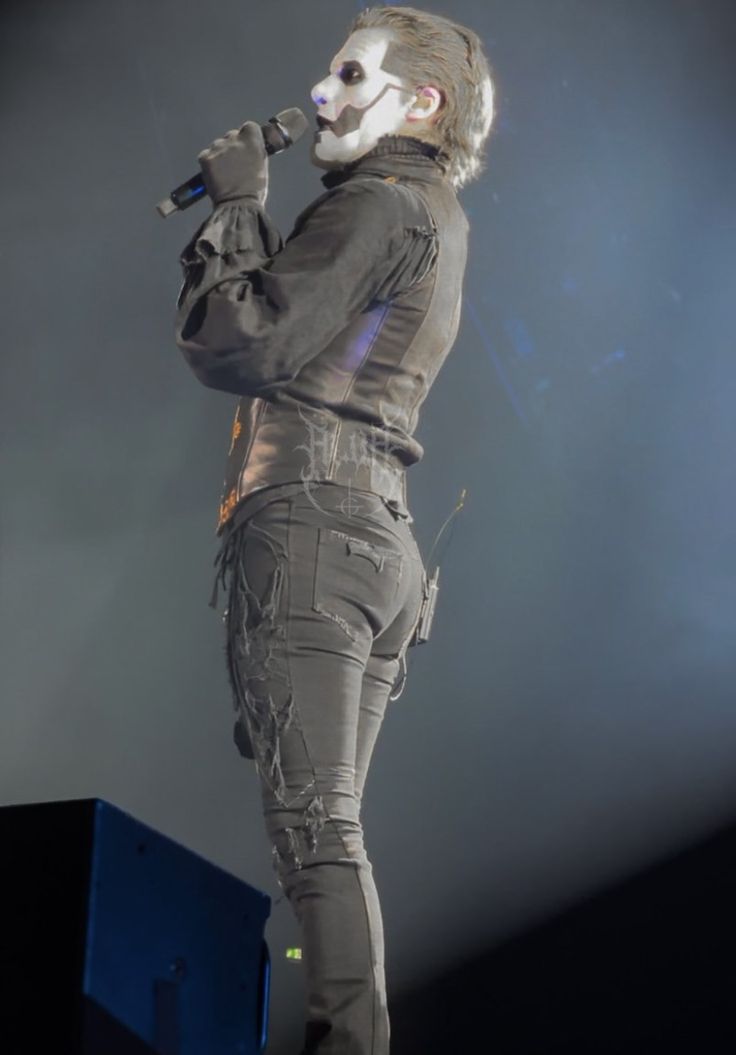 NorthGhovl's tweet photo. Copia really did make me realize I'm an ass man over boobs https://t.co/1vmA4AM0ra