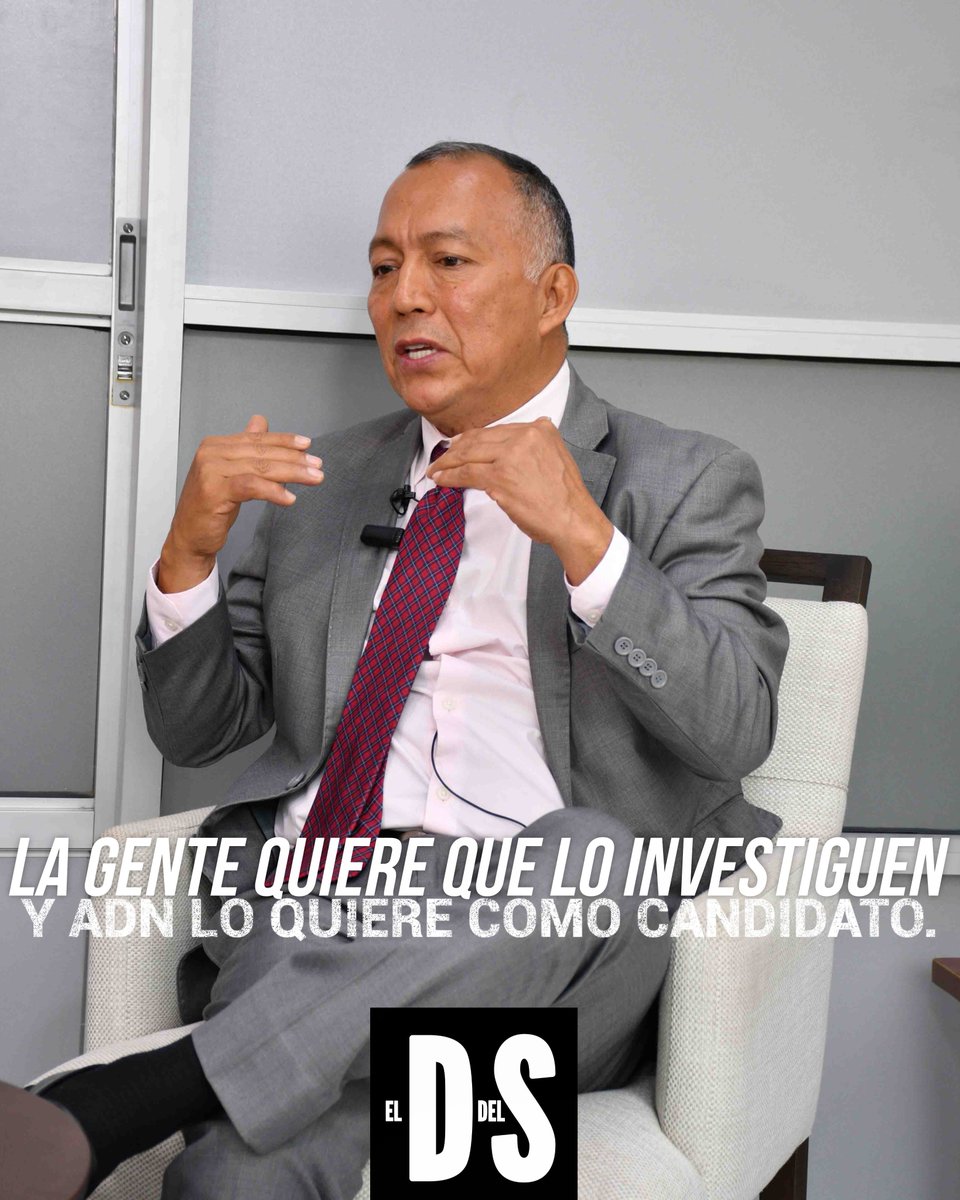ElDiarioDelSur's tweet photo. Tras la captura del alcalde Darío Macas, la ciudadanía de Machala y la provincia de El Oro ha intensificado sus reclamos en redes sociales, pidiendo al Gobierno que investigue también al prefecto Clemente Bravo por presunto enriquecimiento ilícito. Los machaleños y orenses... https://t.co/U5Sq1Kdh7Q