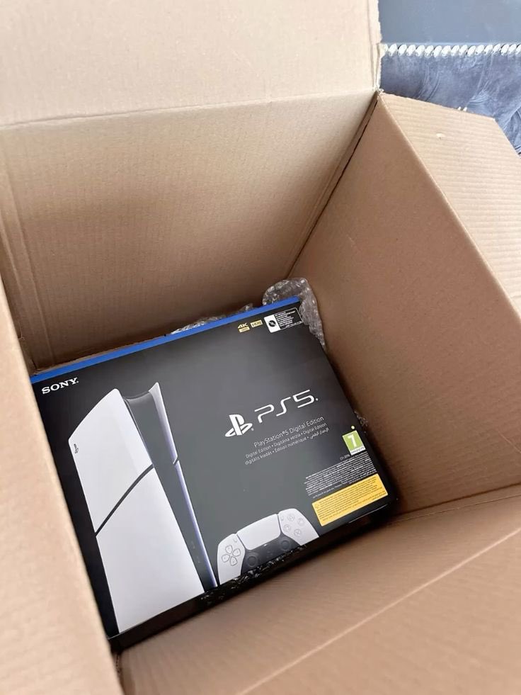 Ultimatesales01's tweet photo. @PlayStationEU PlayStation 5 series are available now at low cost 
Dm to get yours before the new price hits 
First 5 people to  Dm will get 75% discount https://t.co/BwliCsCVsp