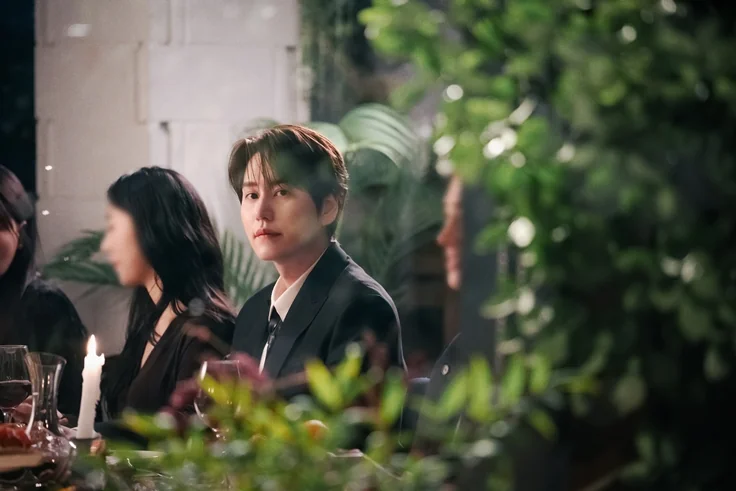 Ways2SayG00dby3's tweet photo. The eldest members comeback: Highschool concept
Their maknae comeback: Class Reunion concept 😭😭 https://t.co/nlmkTZEm1D