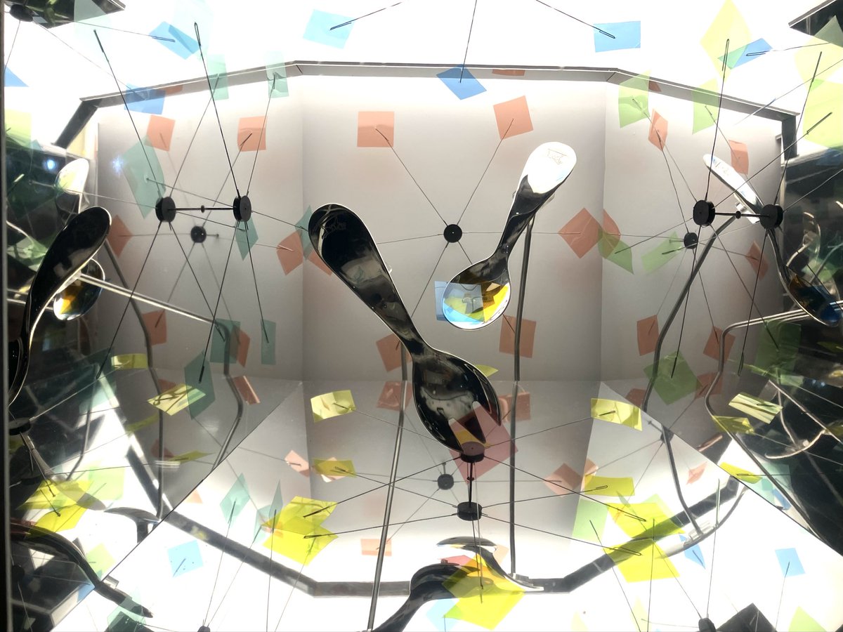triparaace's tweet photo. 銀座メゾンエルメス Window Display「ウィリアム・ウォーターハウス『内なる旅:ティエリ・エルメスの創造の軌跡を望む
』」
#銀座メゾンエルメス
#HERMES
#windowdisplay https://t.co/s3wcxNmgB1