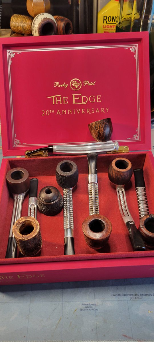 SGPipeCompany's tweet photo. After a complete restoration, Kristen, this vintage Kirsten Model 6, officially takes her place in the SG-I Industrial Vault. American engineering, beautiful briar, and ready for another lifetime of service. One of one. #PipeRestoration #Kirsten #SGIgrit https://t.co/gGYO2VjaPT
