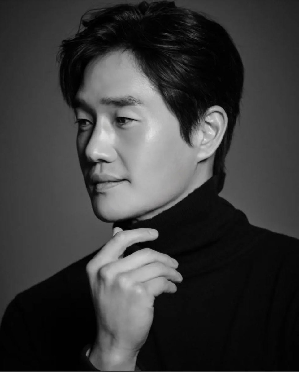 uahan2's tweet photo. 유지태, 14년째 독립영화 후원… 독립영화 상영회 전국으로 확장

‘유지태와 함께 독립영화 보기’는 유지태가 직접 기획·후원해 온 독립영화 상영 프로젝트다. 상업영화나 시리즈 활동을 마칠 때마다 독립영화 한 편을 선정해 관객을 초청하고, 상영과 GV를 이어 왔다.

출처: https://t.co/8ys35ahEii https://t.co/u2H9VUZVyA
