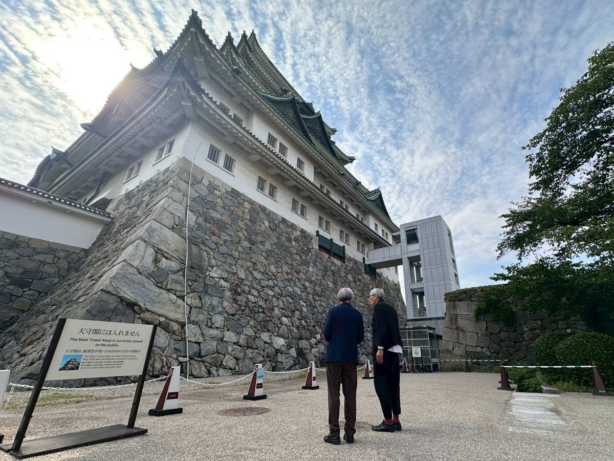 tx_ikegami's tweet photo. 7月14日（火）よる7時～ 
池上彰と歩く謎解き日本地図

◆名古屋城は最強の城！ 徳川家康が20の大名に命じて造らせたという名古屋城。当時の最高技術を使い、鉄壁の守りを誇った最強の城でもある。堀と石垣は6カ月、天守は10ヶ月という超ハイスピード工事だったという。 https://t.co/wyv61dpJE9