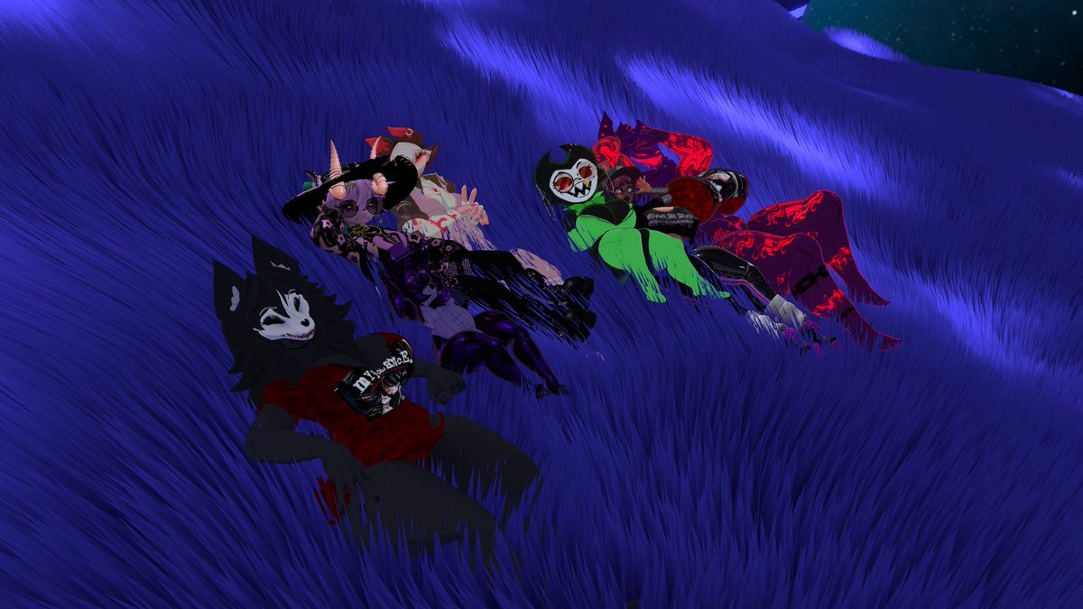 Inky07973497's tweet photo. 7 of 17 a reminder to check out @Travis_thi_lord he's the one who edited and textured a lot of these avatars you see https://t.co/fZfFqsBEKu