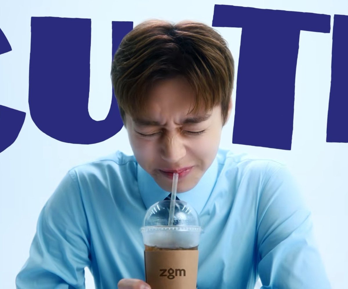계절 tweet media