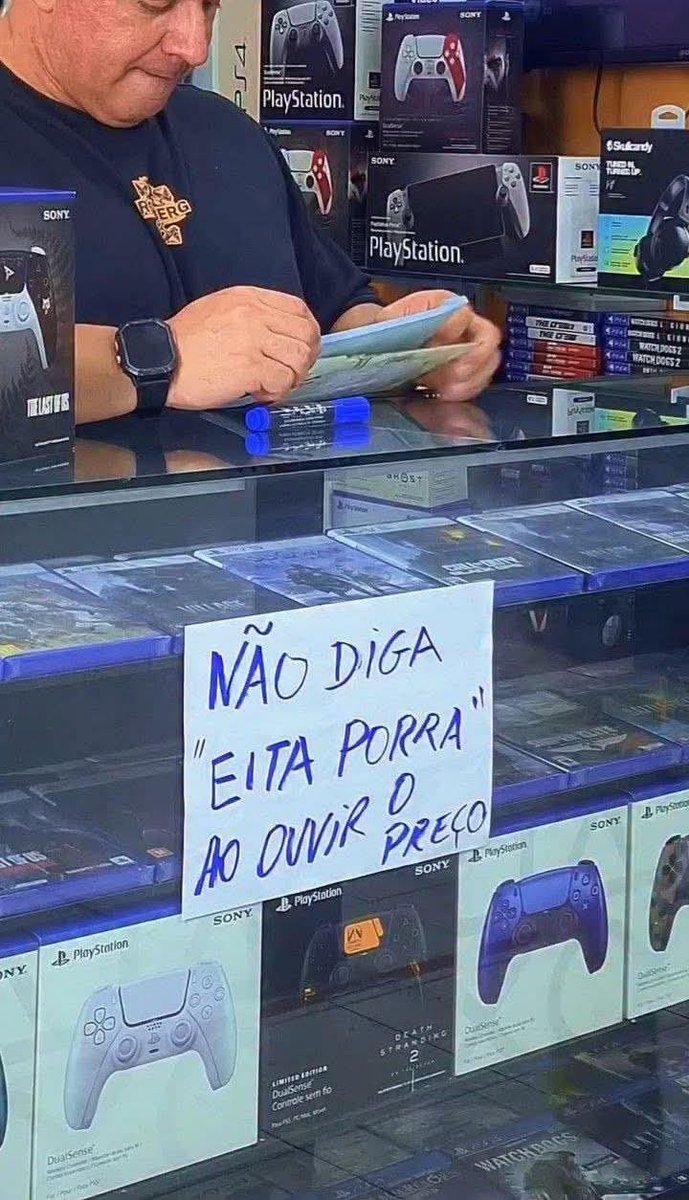 gamesbeleza's tweet photo. Se tem placa tem história https://t.co/Xm0IqSOppf