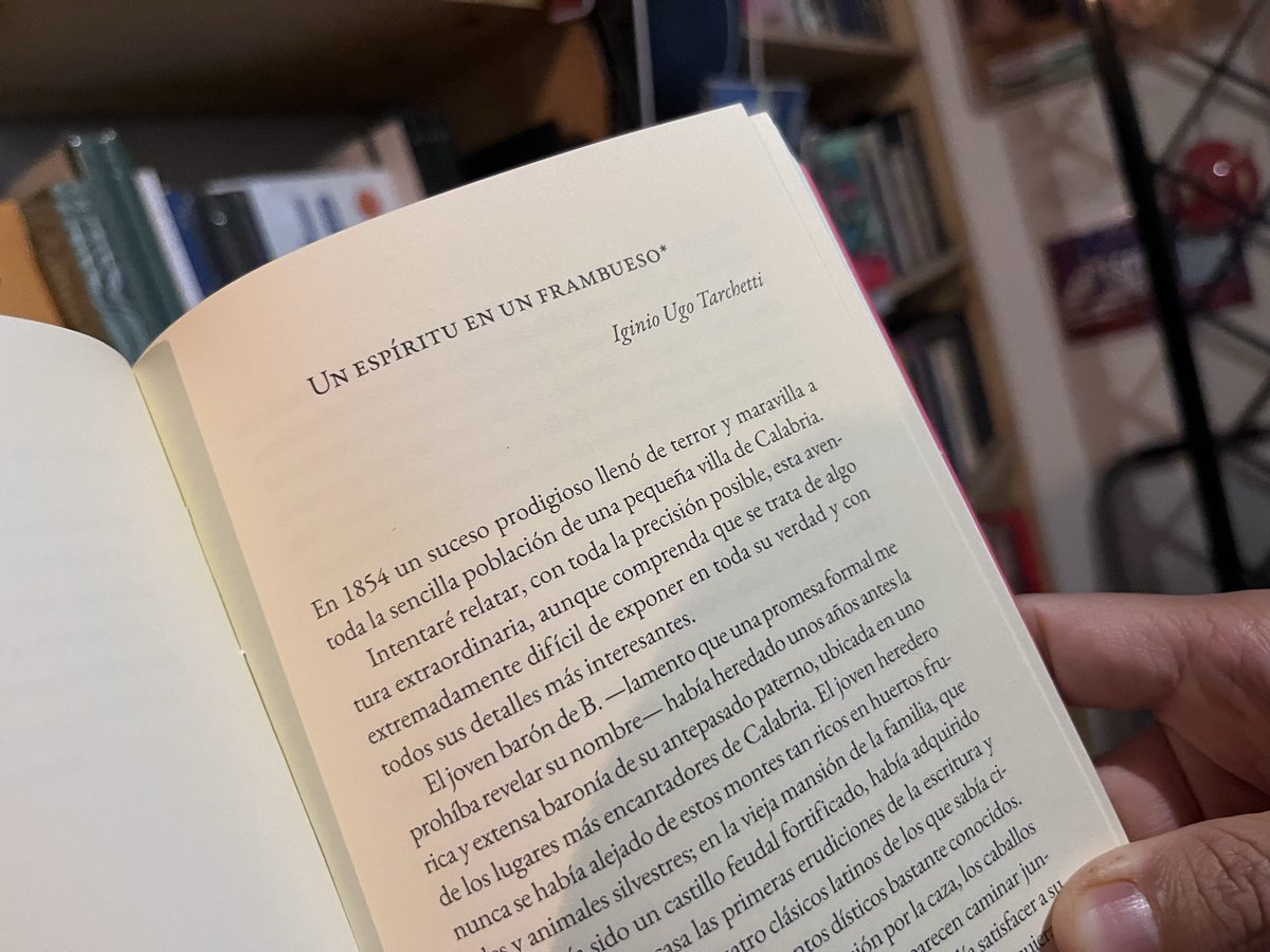 peripherialivro's tweet photo. 🍓🍓🍓  ¡Ya disponible!  🍓🍓🍓

Entre tinieblas. Antología de cuento fantástico italiano del siglo XIX. Ferri, Jardón y Longhitano, eds., 2025. Nuevo / Fantástico / $320 MXN.

#Ecatepec #ecatepeclector #literaturafantástica #libreríadebarrio https://t.co/fm6Q4QvAGJ