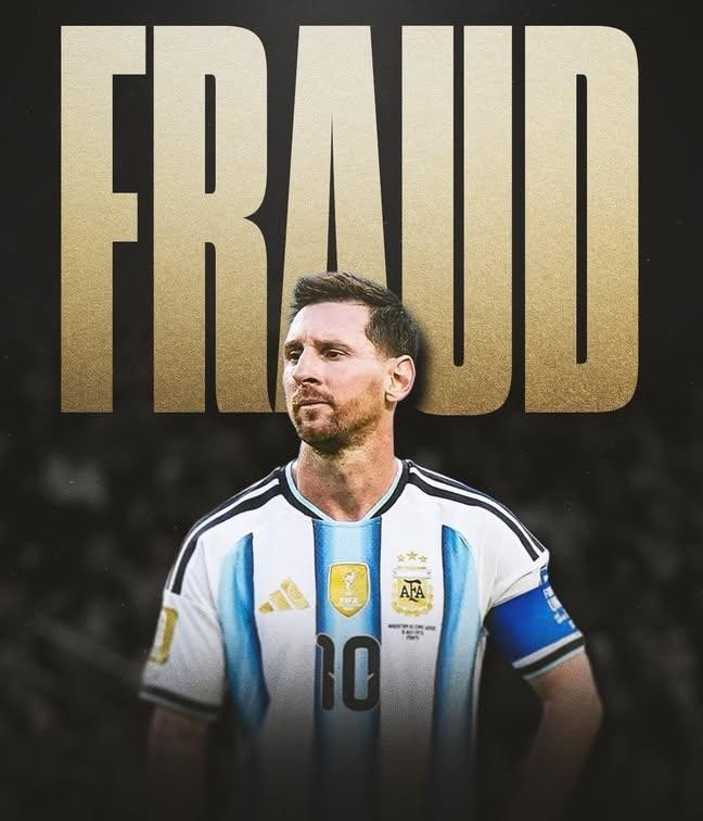 ProfesorChairo's tweet photo. Quisieron que fuera reconocido y recordado como el mejor futbolista de todos lo tiempos, pero lograron que el mundo lo repudie y vea en él la corrupción personificada. Lionel Andrés Messi Cuccittini pasará a la historia como la prueba fehaciente de que la pelota se puede manchar. https://t.co/96OlzzE7iG
