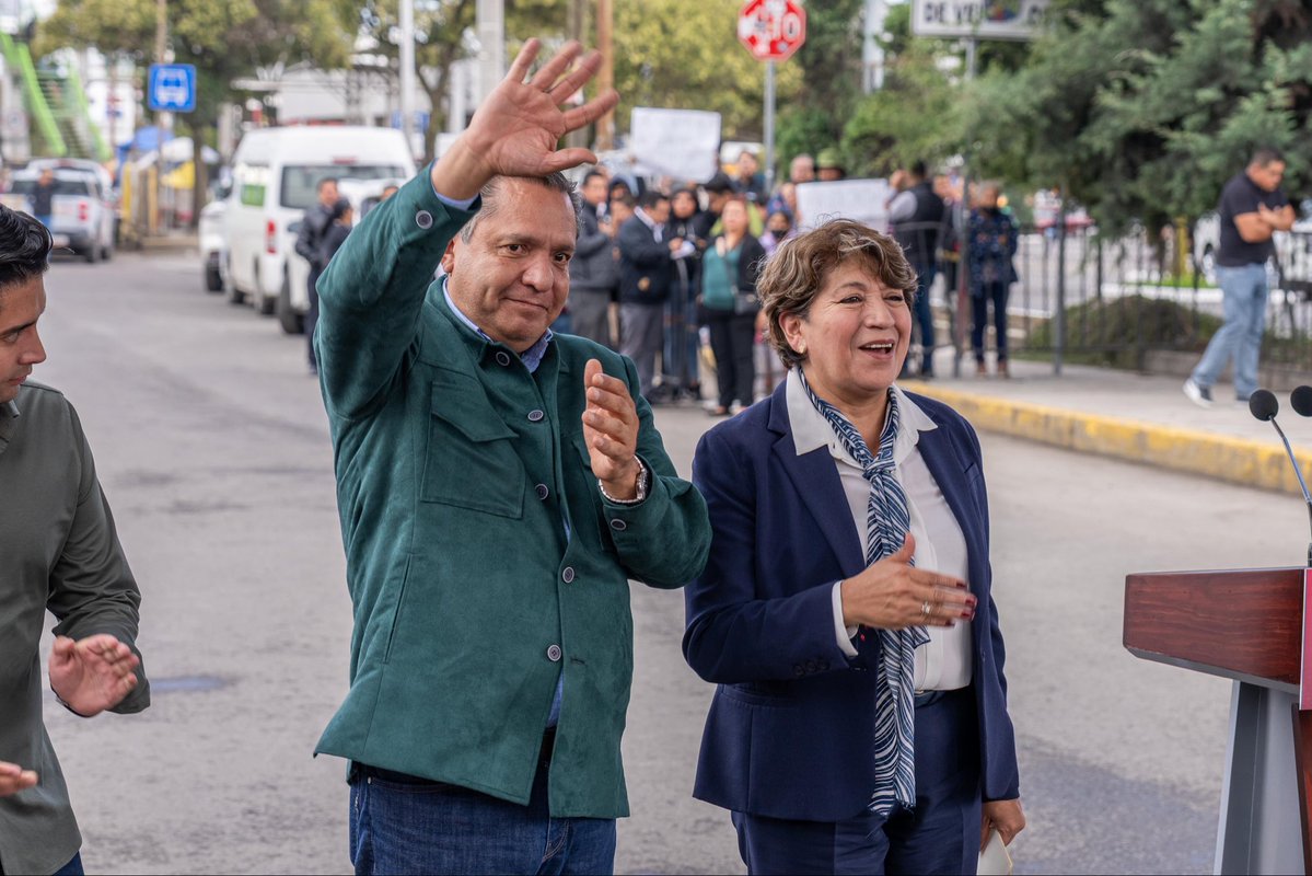 rimoba's tweet photo. Hoy acompañé a nuestra Gobernadora @delfinagomeza en el inicio de la rehabilitación integral de la avenida Alfredo del Mazo, una vialidad fundamental para la movilidad, la economía y la vida diaria de miles de familias. https://t.co/Bo7xBkptWc