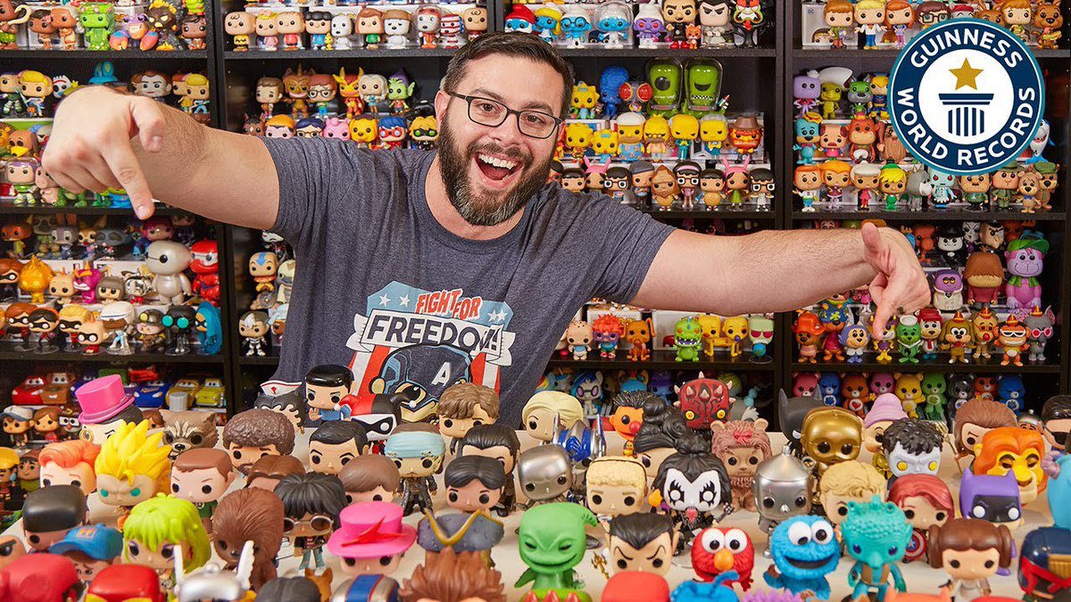parfaitangeI's tweet photo. how trump wants figure collectors to move: https://t.co/9P1W5tHjIt